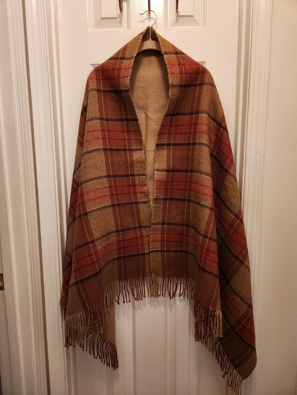 Womens Plaid Shawl/Wrap